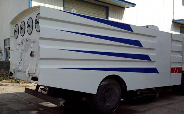 湖北程力東風吸塵車有哪些特點?